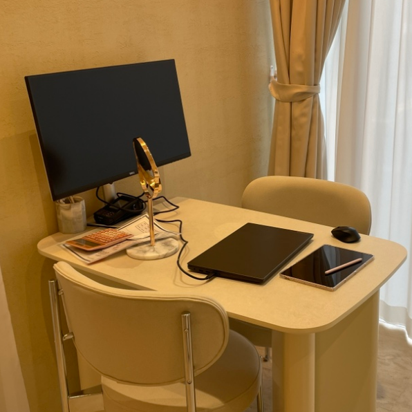 二、韩国清潭baus皮肤科做抗衰靠谱吗？先看金和平院长的技术底色